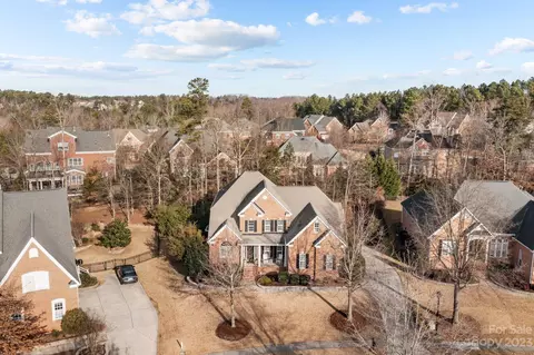 13633 Glen Abbey Dr, Charlotte, NC 28278
