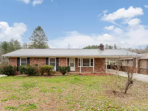 985 Brown Rd, Pisgah Forest, NC 28768