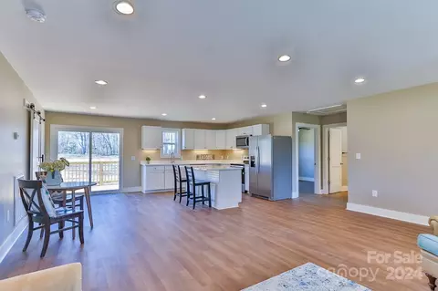 Other - 1092 Manor St, Conover, NC 28613 photo 2 of 13