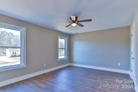 Other - 1092 Manor St, Conover, NC 28613 photo 7 of 13