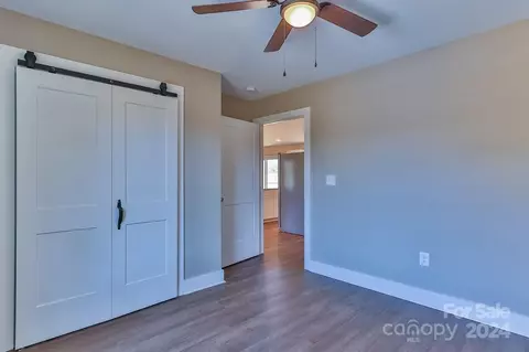 Bedroom - 1092 Manor St, Conover, NC 28613 photo 2 of 3