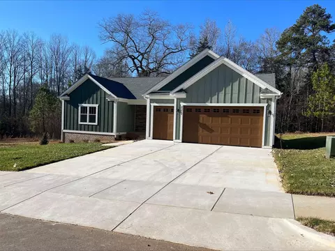 4372 Holly Ne 73 Cir NE #73, Conover, NC 28613