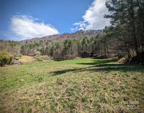 Cutshall Town Road, Marshall, NC 28753