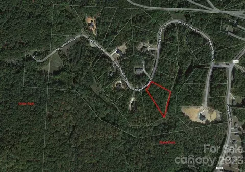 5143 Kings Pinnacle Dr, Kings Mountain, NC 28086