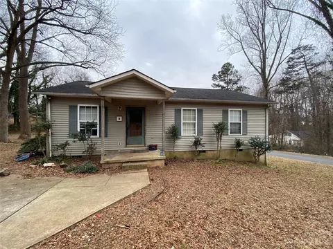 434 8th Se Ave SE, Hickory, NC 28602