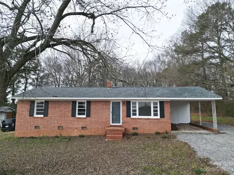 195 Rob Currie Rd, Wadesboro, NC 28170