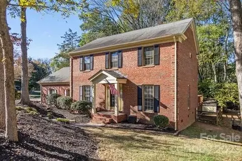 9250 Deer Spring Ln, Charlotte, NC 28210
