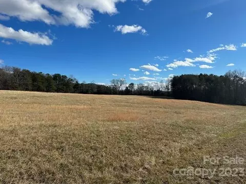 320 Luckadoo Rd, Bostic, NC 28018 photo 6
