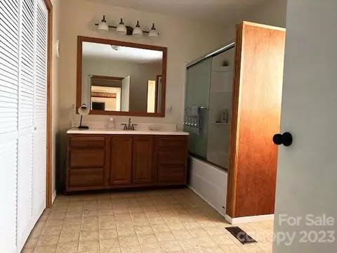 320 Luckadoo Rd, Bostic, NC 28018 photo 17