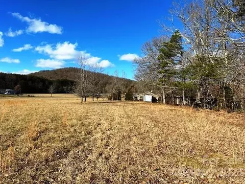 320 Luckadoo Rd, Bostic, NC 28018 photo 4