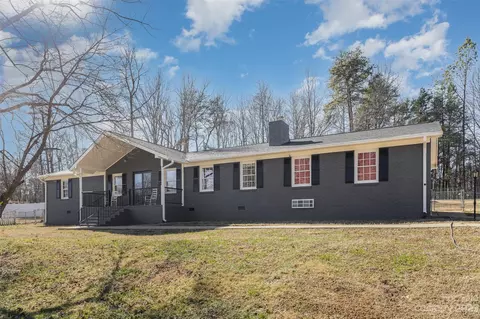 4205 Graceway Dr, Gastonia, NC 28052