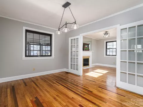 917 E Main St, Maiden, NC 28650 photo 5