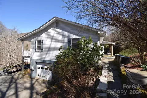 Exterior - 7500 Meat Camp Rd, Todd, NC 28684 photo 6 of 12