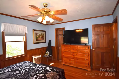 Bedroom - 7500 Meat Camp Rd, Todd, NC 28684 photo 3 of 5