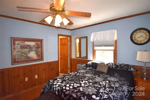 Bedroom - 7500 Meat Camp Rd, Todd, NC 28684 photo 2 of 5
