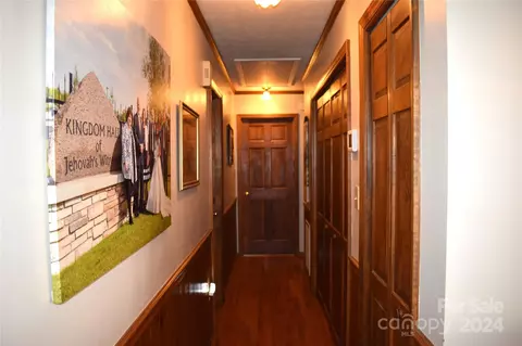 Entry Way - 7500 Meat Camp Rd, Todd, NC 28684 photo 1 of 1