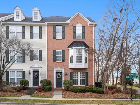11704 Fiddlers Roof 16 Ln #16, Charlotte, NC 28277