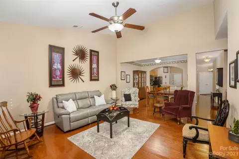 352 Garnet Ct, Fort Mill, SC 29708 photo 15