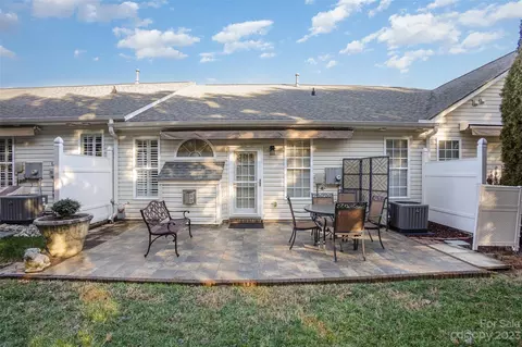 352 Garnet Ct, Fort Mill, SC 29708 photo 19