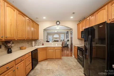 352 Garnet Ct, Fort Mill, SC 29708 photo 6