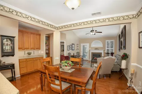 352 Garnet Ct, Fort Mill, SC 29708 photo 10