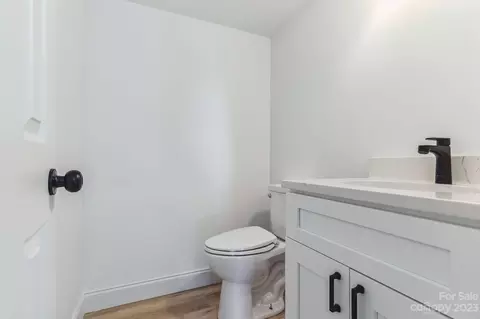 736 Main St, Lancaster, SC 29720 photo 8