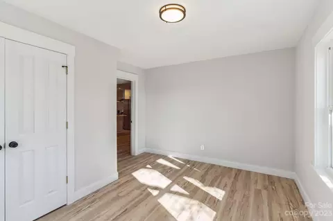 736 Main St, Lancaster, SC 29720 photo 6
