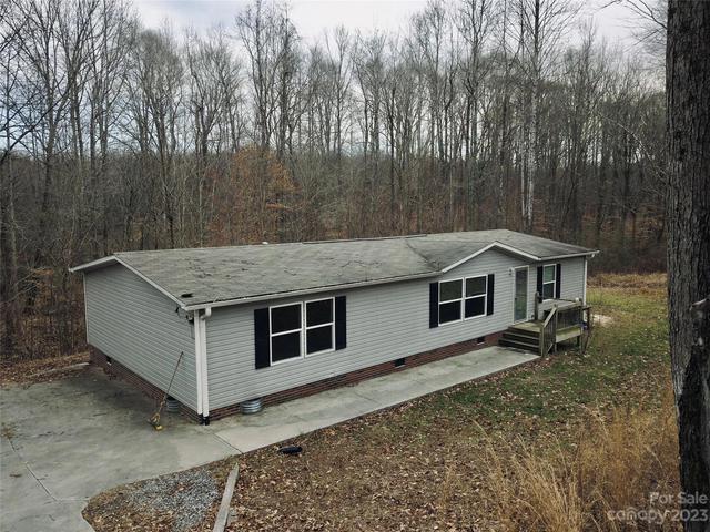 174 Oak Creek Rd, Statesville, NC 28625