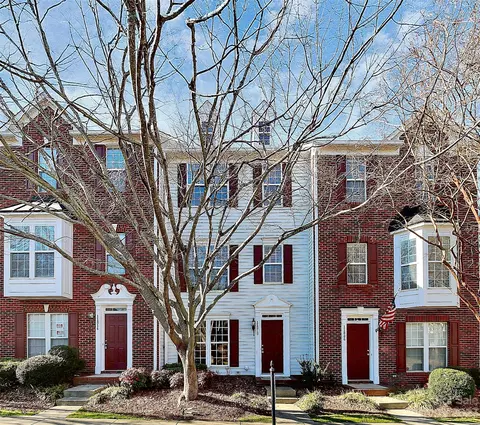 11810 Chelton Ridge Ln, Charlotte, NC 28277