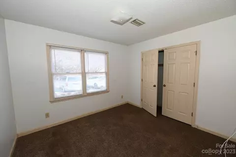 102 Brandywine Ne E6 Dr NE #E6, Conover, NC 28613 photo 25
