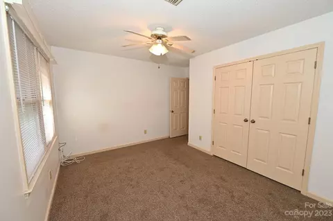 102 Brandywine Ne E6 Dr NE #E6, Conover, NC 28613 photo 18