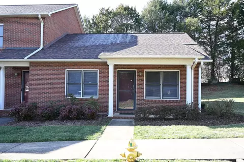 102 Brandywine Ne E6 Dr NE #E6, Conover, NC 28613