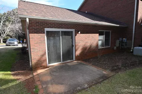 102 Brandywine Ne E6 Dr NE #E6, Conover, NC 28613 photo 27