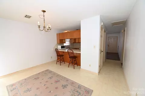 102 Brandywine Ne E6 Dr NE #E6, Conover, NC 28613 photo 15