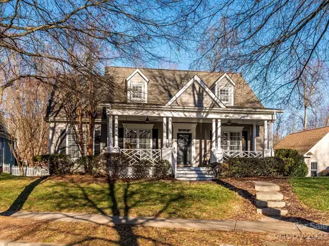 13913 Old Vermillion Dr, Huntersville, NC 28078