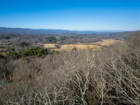 Smokerise Drive, Brevard, NC 28712