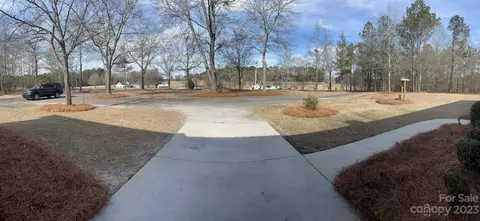 96 Sandhills Rd, Jefferson, SC 29718 photo 5