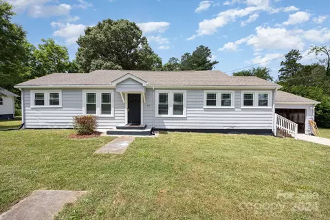 310 Earnhardt St, Salisbury, NC 28144