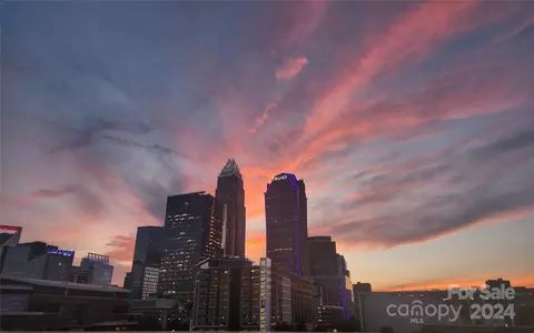 505 E 6th 704 St #704, Charlotte, NC 28202