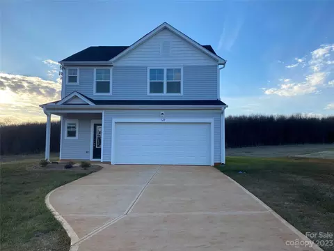 122 Red Cedar 5 Ln #5, Statesville, NC 28625
