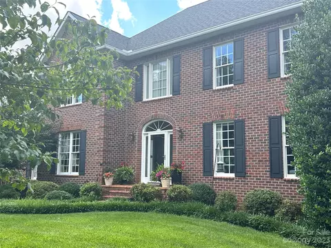 142 Springfield Dr, Advance, NC 27006 photo 2