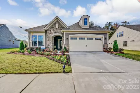 5858 Oak Branch 140 Cir #140, Maiden, NC 28650