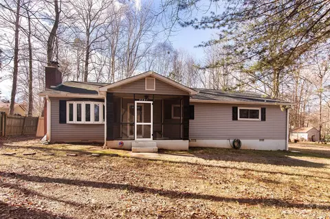 3401 Mason Dr, Charlotte, NC 28269