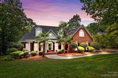 5476 Deer Run Ct, Davidson, NC 28036 photo 3