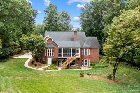5476 Deer Run Ct, Davidson, NC 28036 photo 7