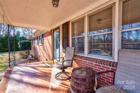 1515 Marlwood Dr, Shelby, NC 28150