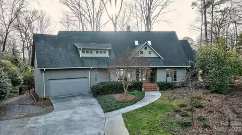 7 Fairway Rdg, Lake Wylie, SC 29710