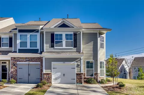 626 Cypress Glen Ln, Lake Wylie, SC 29710
