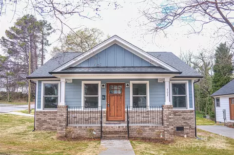 702 N Main St, Salisbury, NC 28144
