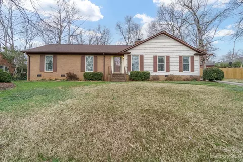 1123 Tuxedo Ct, Charlotte, NC 28211